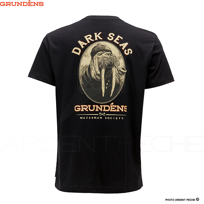 Dessin De T-shirt De Pêche | Vecteur Premium
